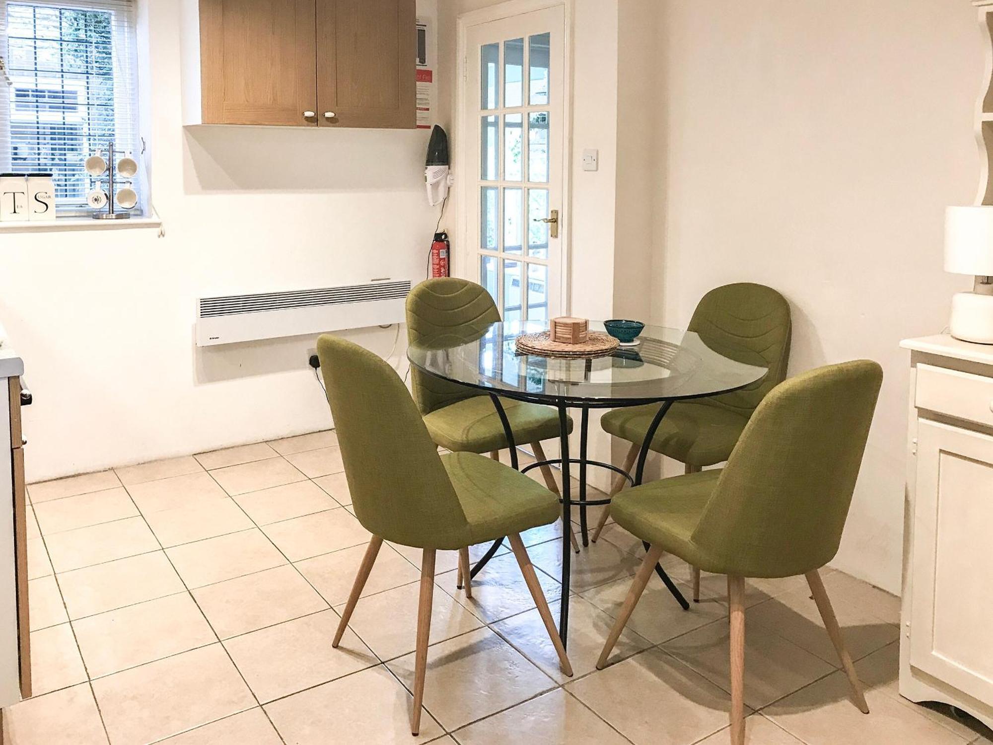 Goodwood Coach House Villa Westhampnett Ngoại thất bức ảnh