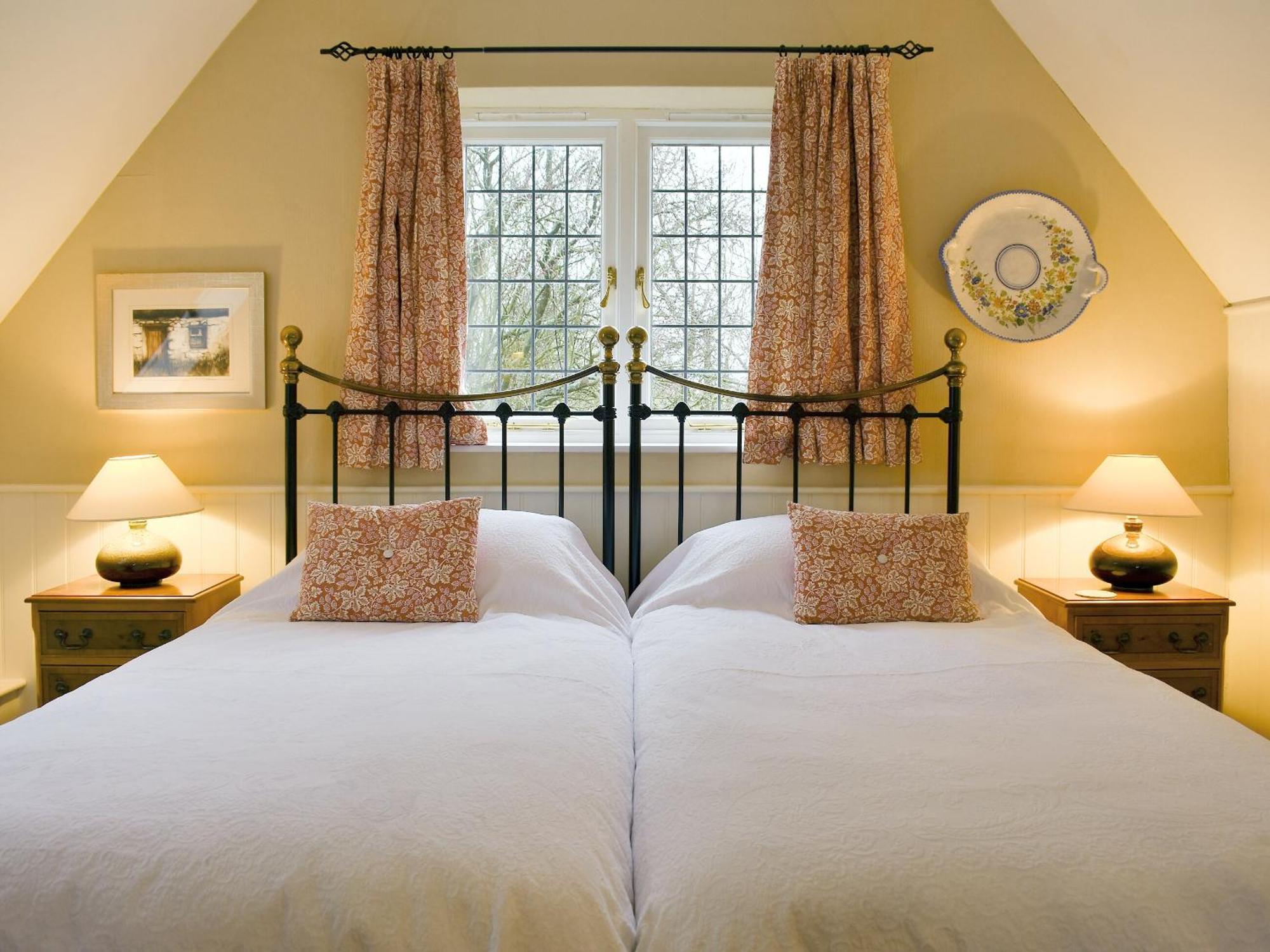 Goodwood Coach House Villa Westhampnett Ngoại thất bức ảnh