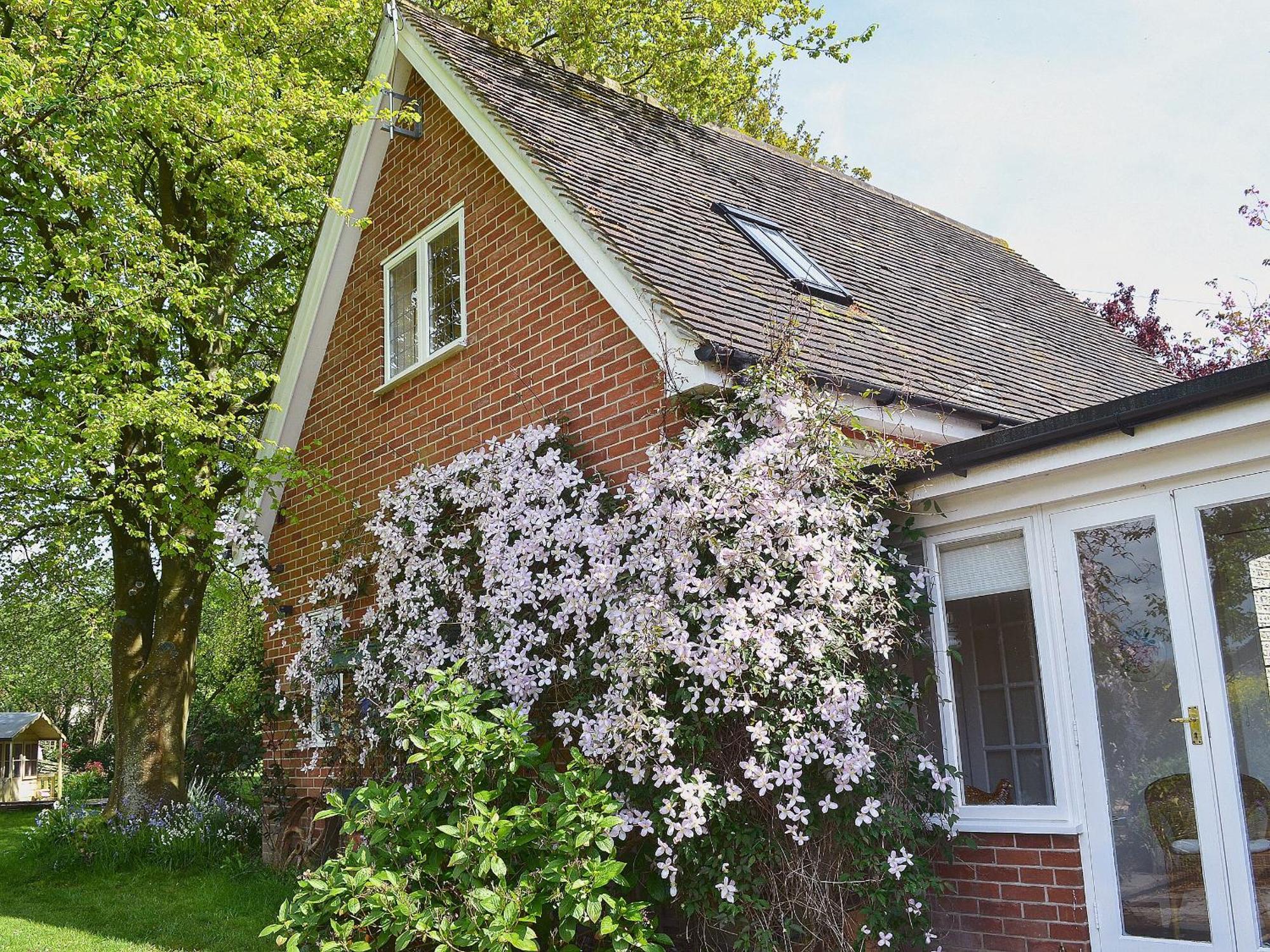 Goodwood Coach House Villa Westhampnett Ngoại thất bức ảnh